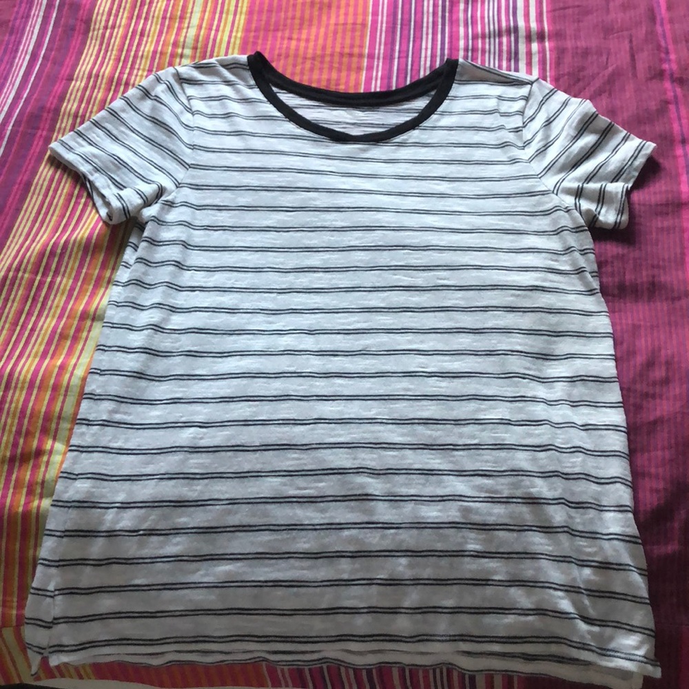 Tee